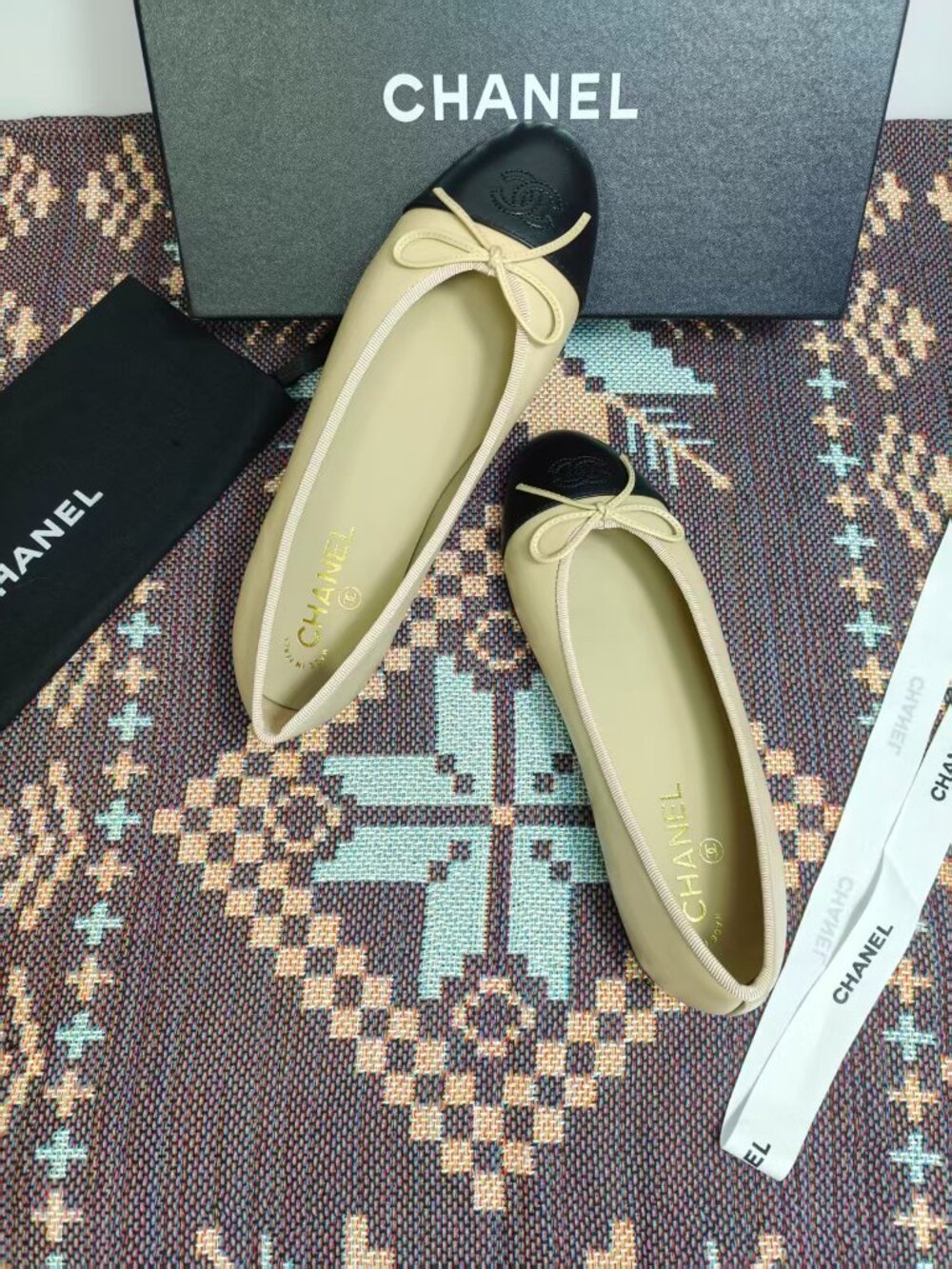 Chanel Two Tone Beige Black Bow Cap Toe Ballet Flats - Picture 5 of 8
